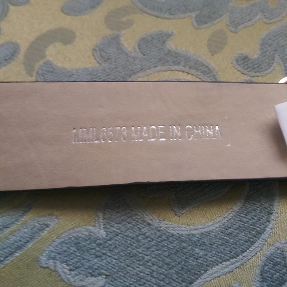 Black Belt Vegan Leather Gold Buckle Medium / Large - Picture 3 of 3